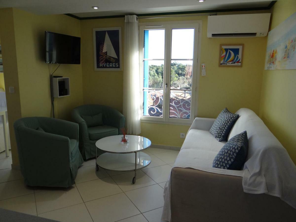 Appartement Vue Mer, Presqu'Il De Giens Hyeres Luaran gambar