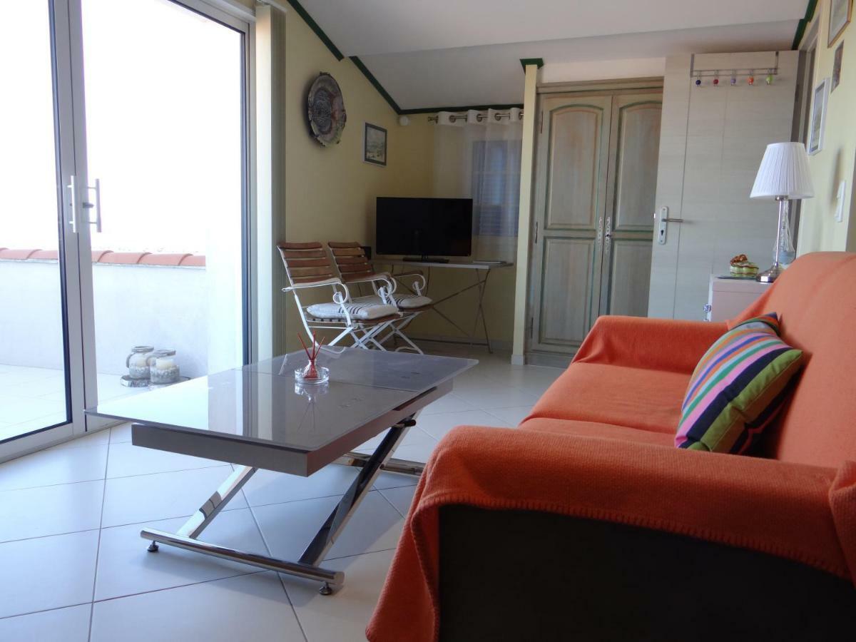 Appartement Vue Mer, Presqu'Il De Giens Hyeres Luaran gambar